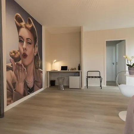 La Recrée Toulousaine Clim&spa-12 Couchages
