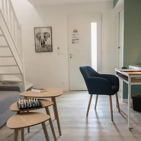 La Recrée Toulousaine Clim&spa-12 Couchages