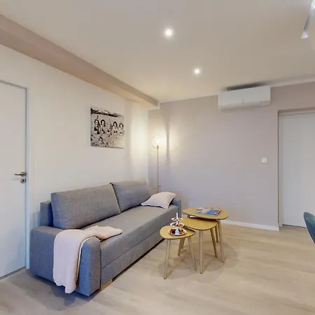 La Recrée Toulousaine Clim&spa-12 Couchages