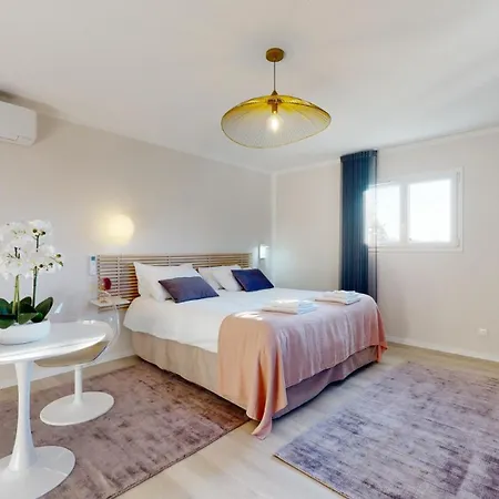 La Recrée Toulousaine Clim&spa-12 Couchages *