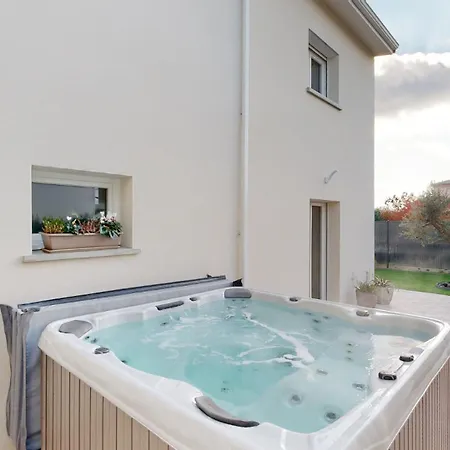 La Recrée Toulousaine Clim&spa-12 Couchages Villa
