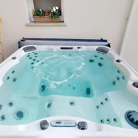La Recrée Toulousaine Clim&spa-12 Couchages Villa